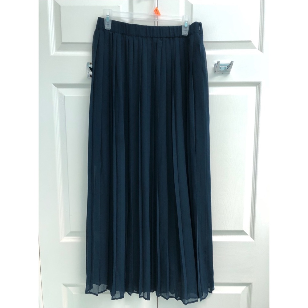 BCBGMaxAzira Pleated Maxi Skirt